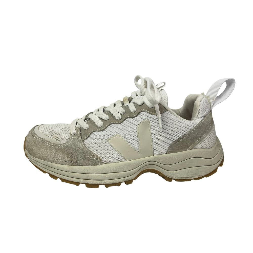 VEJA Venturi Women's White Mesh Round Toe Lace Up Athletic Sneakers Shoes Size 8